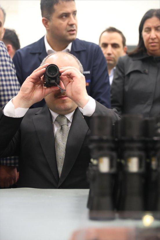 Bakan Varank ASELSAN Hassas Optik Üretim Tesisi'ni gezdi