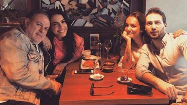 Burak Sergen eski karısını nişanlısıyla tanıştırdı