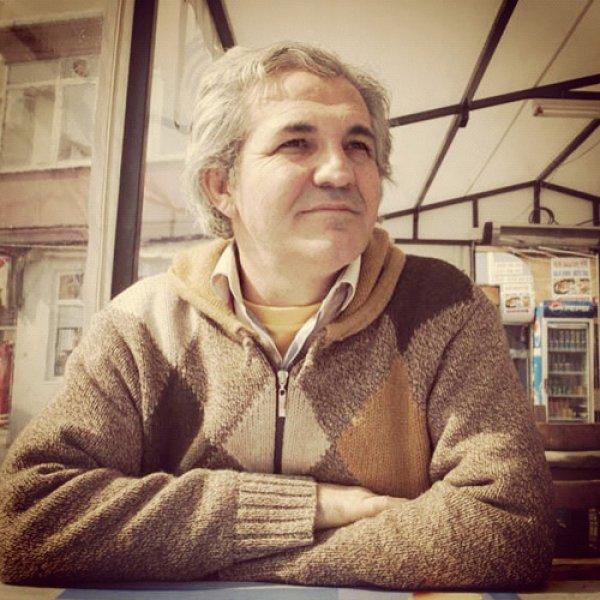 Öksüz Ağaçların Çobanı - İsmail Güzelsoy