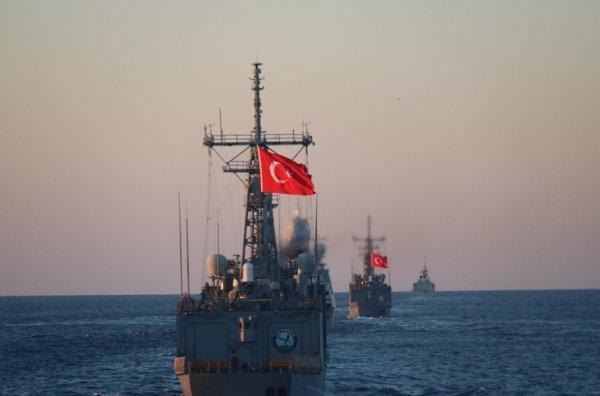 Deniz Kuvvetleri'nden Doğu Akdeniz'de tatbikat