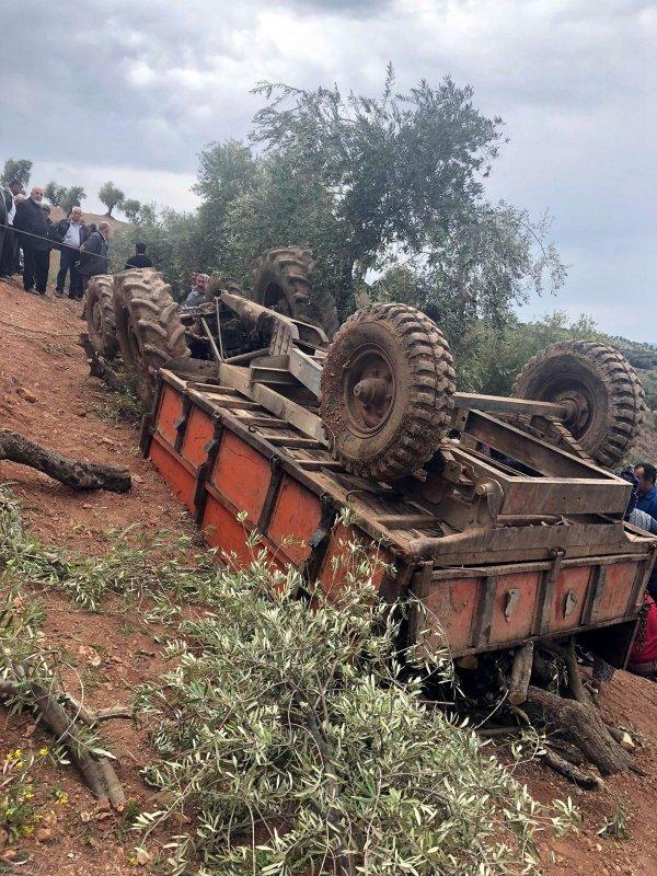 Musabeyli'de traktör devrildi: 1 ölü
