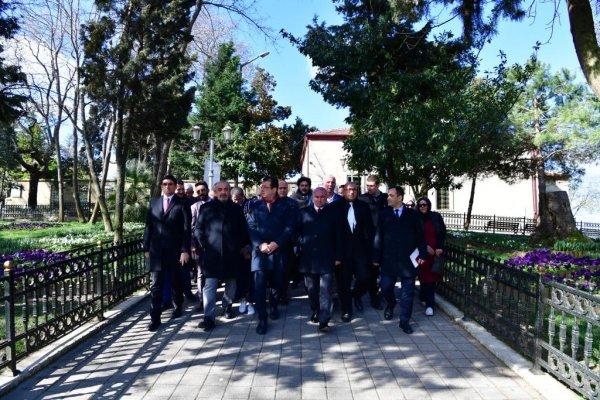 Ekrem İmamoğlu Hz. Yuşa Türbesi'ni ziyaret etti