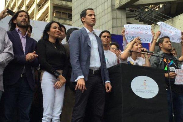 Guaido'ya men cezası