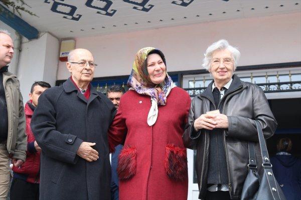 Ahmet Necdet Sezer vatandaşlık görevini yaptı