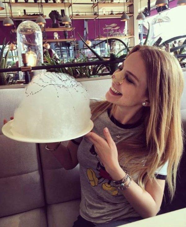 Can Yaman 'bardak fırlatma' cezasını ödemeyecek