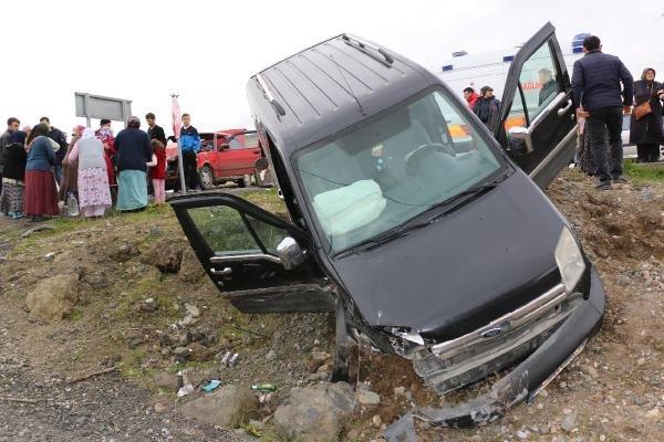 Samsun'da oy dönüşü kaza: 7 yaralı