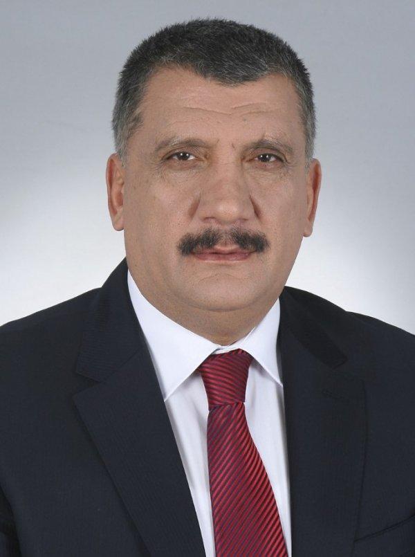 Malatya oyunu Selahattin Gürkan'a verdi