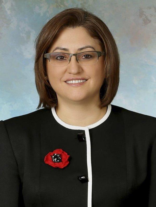 Gaziantep'te Fatma Şahin'den büyük fark