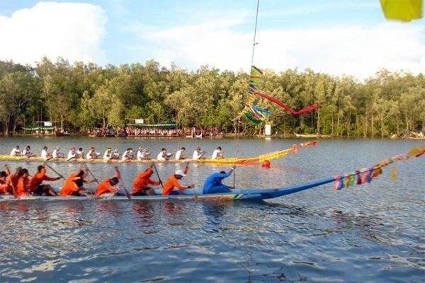 Tayland'ın yüzen köyü bu kış turiste doydu: Ko Panyi