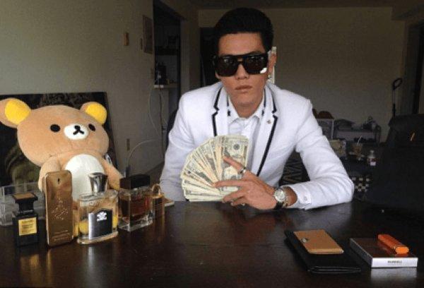 Sosyal medyada zengin taklidi yaparak 19 kadın dolandırdı