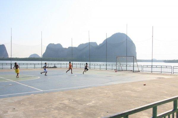 Tayland'ın yüzen köyü bu kış turiste doydu: Ko Panyi