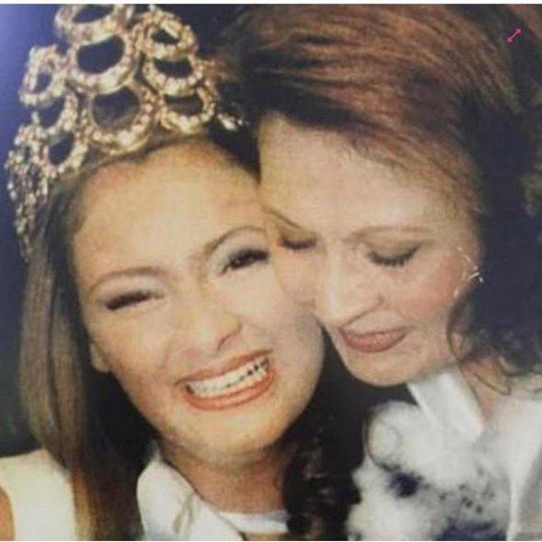 Pınar Altuğ nostalji yaptı