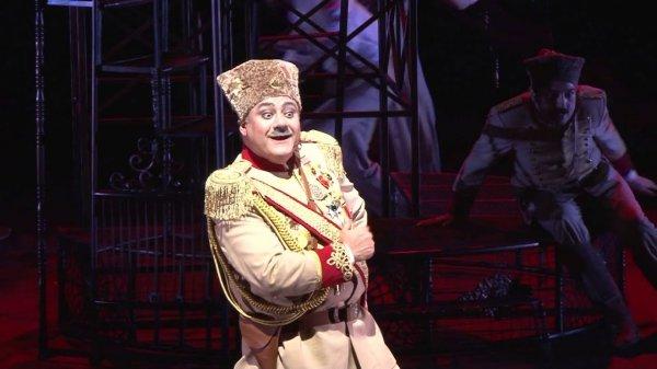 Şekerpare tiyatroda