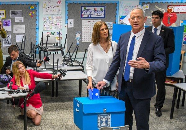 İsrail'deki seçimlerde başa baş sonuçlar