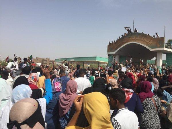Sudan'da darbe