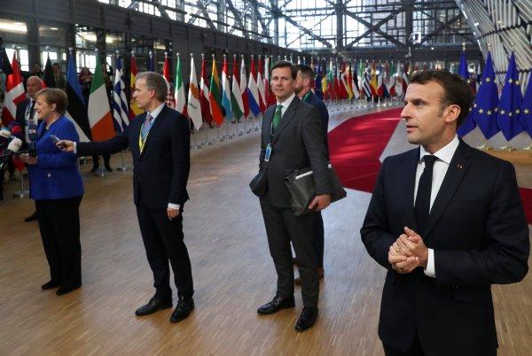 Macron: Brexit'in yıl sonuna ertelenmesini kabul etmedim