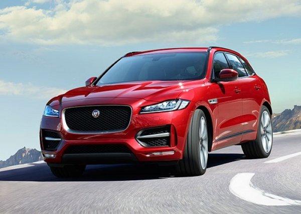 Jaguar F-Pace yeni teknolojisiyle büyülüyor