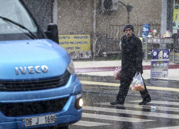 Ankara'ya kar sürprizi