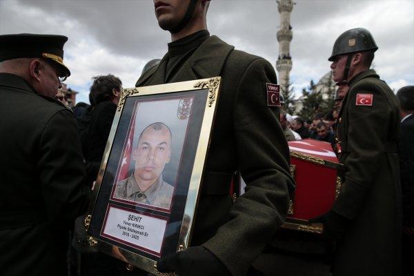 Şehit Yener Kırıkcı dualarla uğurlandı