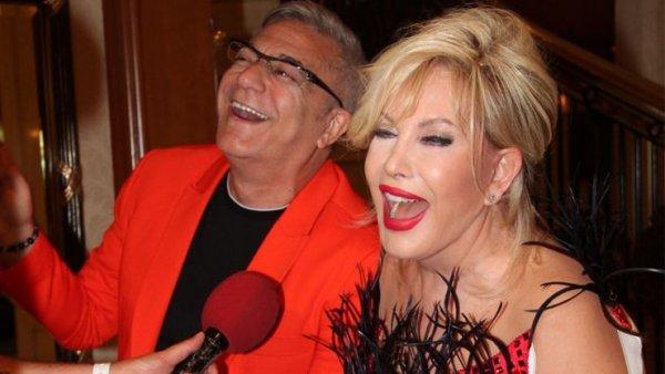 Mehmet Ali Erbil konsere telefonla bağlandı