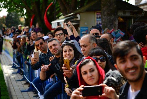 Dünyanın en büyük lale halısı Sultanahmet'te