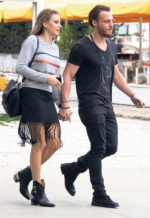 Serenay Sarıkaya ve Kerem Bürsin ayrıldı