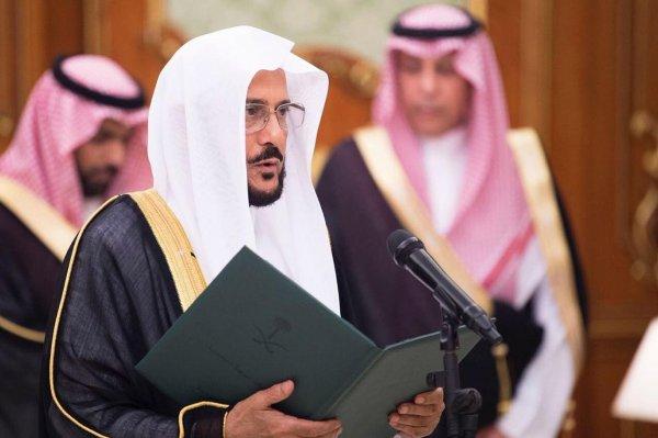 Suudi bakan ezan sesinin kısılmasını istedi