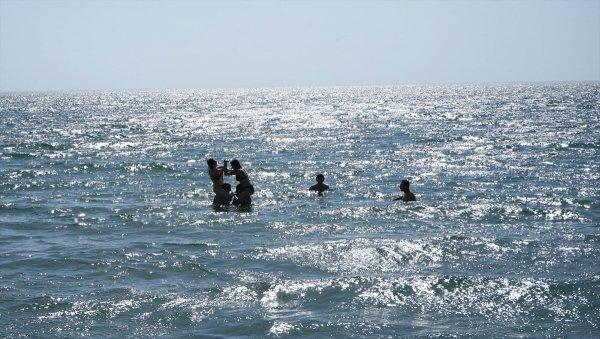 Edremit Körfezi'nde deniz sezonu açıldı