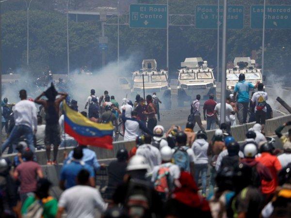 ABD'nin Venezuela'da darbe yapmak istemesinin nedeni