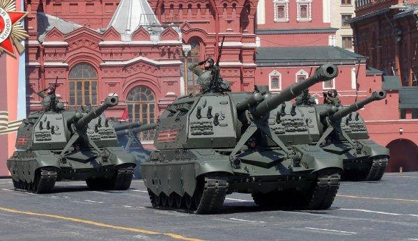 Rusya'da Zafer Bayramı gösterisi