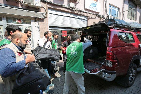 İHH’nın Ramazan ekipleri mesaiye başladı