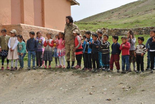 Van'da 'Ben Daha Çocuğum' Projesi