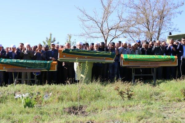 Kahramanmaraş'ta boğulan 3 çocuk toprağa verildi