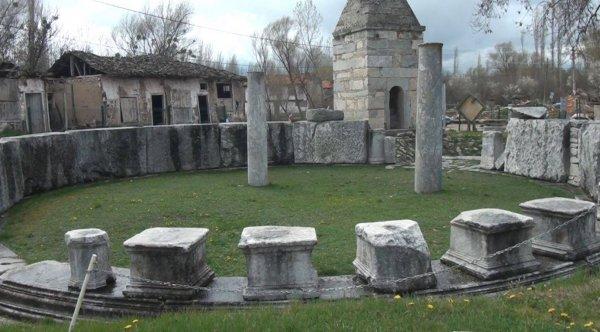 Dünyanın ilk borsa binası ilgi görüyor