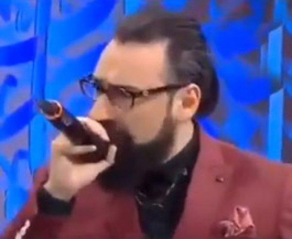 Nihat Hatipoğlu'nun vaaz programında her gün ayrı bir skandal