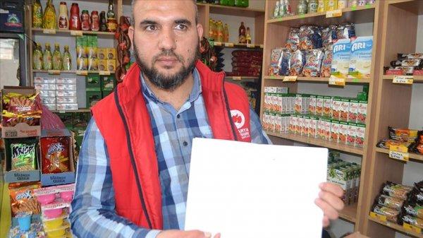 Veresiye defterini satın alarak borcu olanları sevindirdi