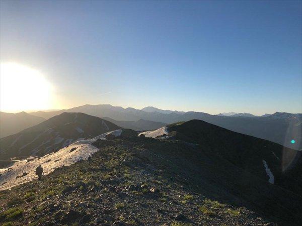 Diyarbakır'da teröristlerin kış sığınaklarına operasyon