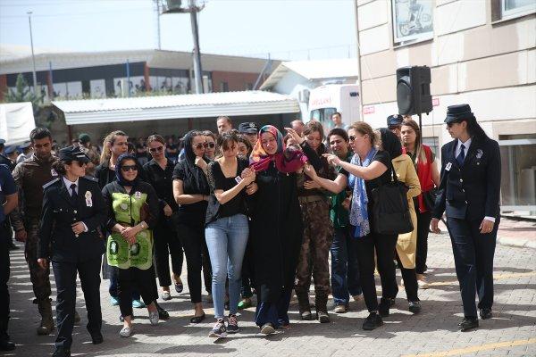 Görev arkadaşları son yolculuğuna uğurladı