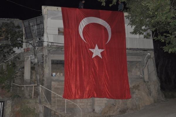 Bayburt'ta şehit olan askerlerin aileleri acı haberi aldı