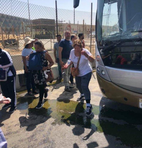 Mısır'da turist otobüsünde patlama