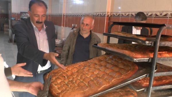 Aile boyu pide 10 TL'den satılıyor