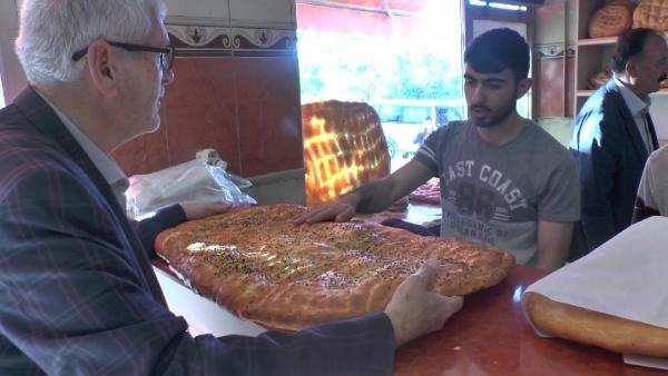 Aile boyu pide 10 TL'den satılıyor