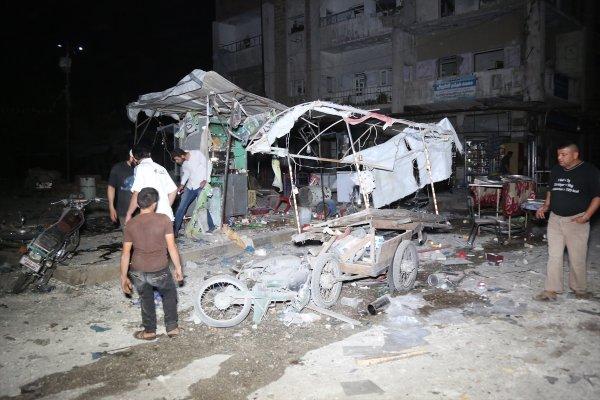 Suriye rejimi yine İdlib'i bombaladı: 12 ölü