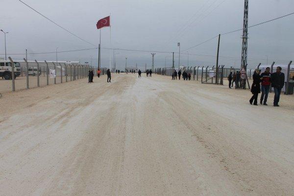 Şanlıurfa'da mülteci kampını tahliye sürüyor