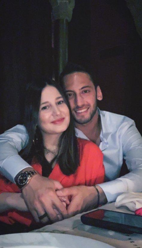 Hakan Çalhanoğlu: Güzel kızımız için teşekkür ederim