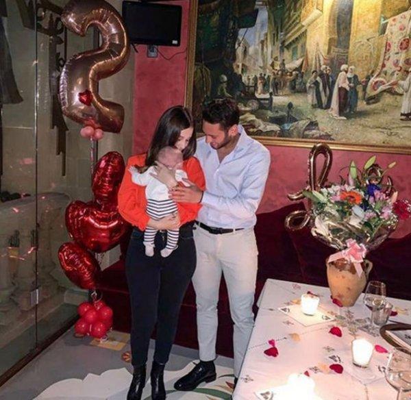 Hakan Çalhanoğlu: Güzel kızımız için teşekkür ederim