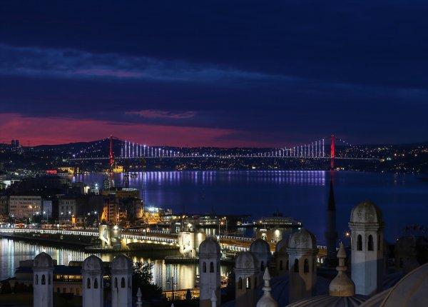 İstanbul'da gün doğumu manzaraları