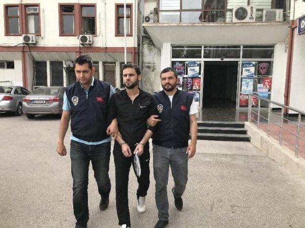 Suriyeli sahte doktor anne olmak isteyenleri dolandırdı