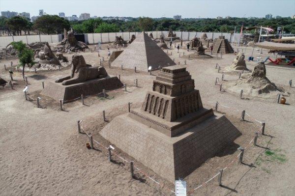 Uluslararası Antalya Kum Heykel Festivali başladı