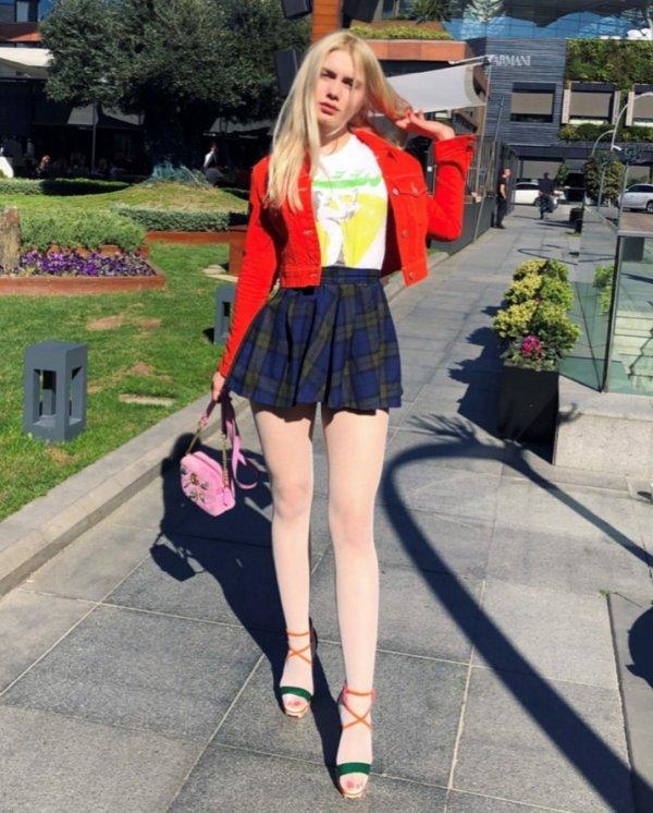 Aleyna Tilki sosyal medyayı salladı